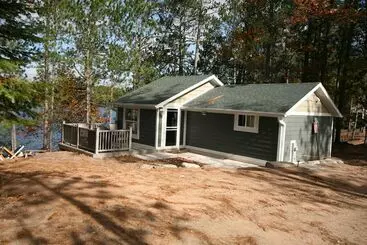 コテージ Deerwood Resort Whippoorwill Cabin