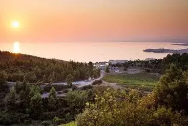 Majatalo Alikon Adult Only