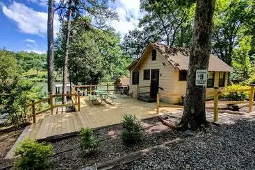 Edgewater Resort Cottage #1