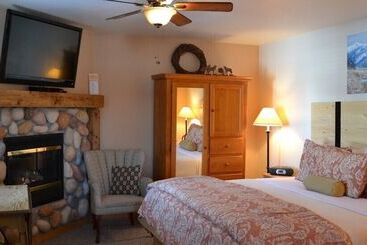 Otel Chewuch Inn & Cabins