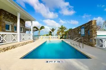 Hotelli Little Torch Cottages