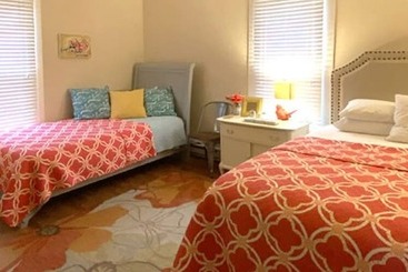 College Inn Bed And Breakfast