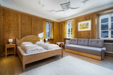 公寓式酒店  Gasthof Sillianer Wirt