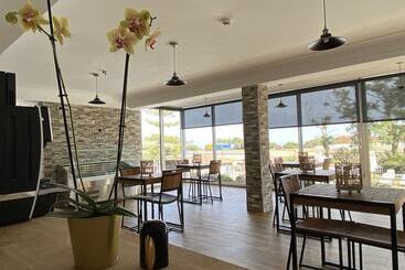 בית מלון כפרי El Chaparral Holidays