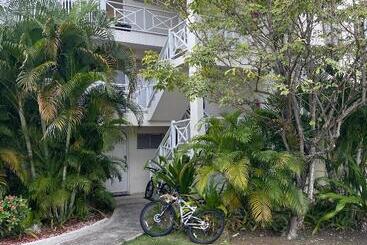 Hotel Luxury Apartments And Rooms The Lagoons