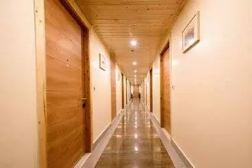 Resort Naturevilas Sarovar Premiere Manali