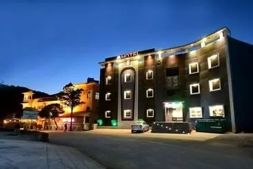 Hotel Elet Prima A Luxury Boutique Resort