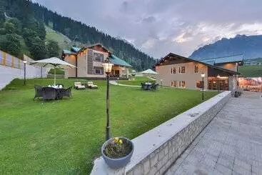 Hotel Pine Spring Resort Sonamarg