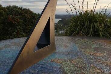 فندق Hananui Lodge And Apartments