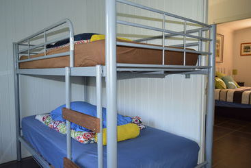 House The Lovely Cottages Country Retreat