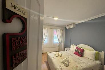 Monat Otel Hacimemis