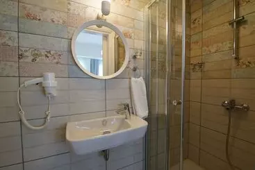 Gelincik Otel