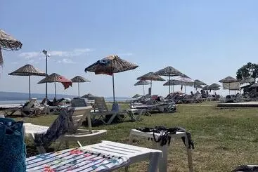 簡易ホテル Moonlight Ay Isigi