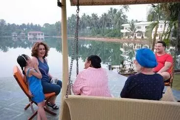 Aamiaismajoitus (B&B) Veda5 Wellness Retreat & Spa