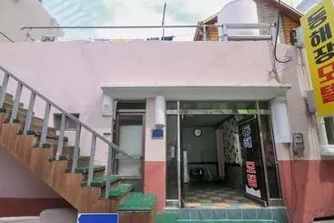 Ulleung Donghaejang Motel