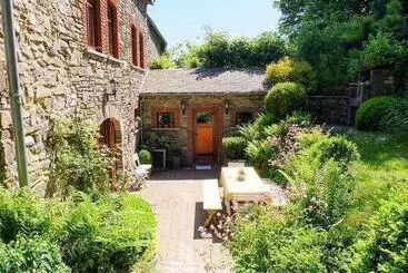 Pensione Dri Les Courtils