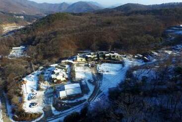 Hoengseong Byeoreulssoda Pension