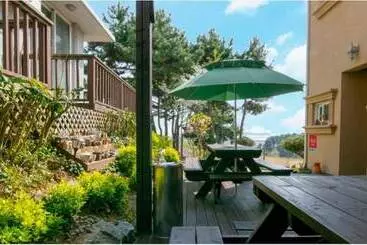 Taean Versailles Pension