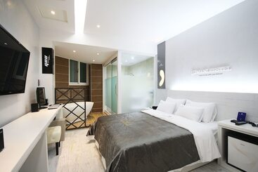 Gwangyang Geu Self Check In Motel