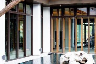 هتل Samiling Resort