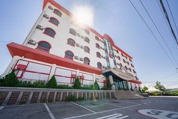 Motel Gangneung Gyeongpodae Victoria