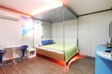 مُتل Gimhae Sambangdong S