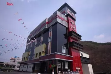 Motelli Jinju Opera