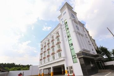 汽车旅馆  Namwon Ramesses