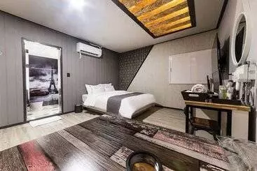 Motel Suwon Yeongtong K