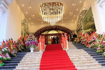 هتل Hai Yen Luxury