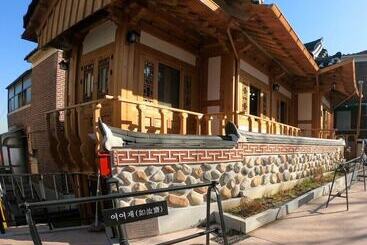 بنسيون Yeoyeoje