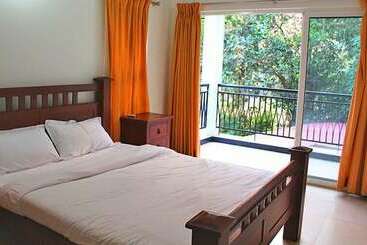 בית מלון כפרי B&f Kensington Square