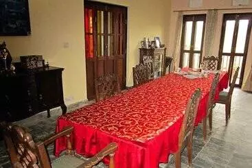 هتل Mountain Ridge