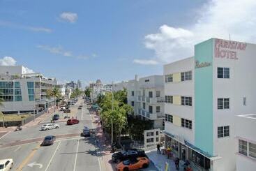 Hotel Ocean Beach Suites