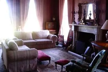 بنسيون Highton Manor