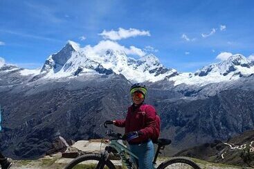 Отель Departamentos Bellavista Deluxe  Huaraz