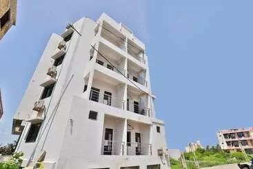Hotel Oyo 18807 Vrajbhoomi