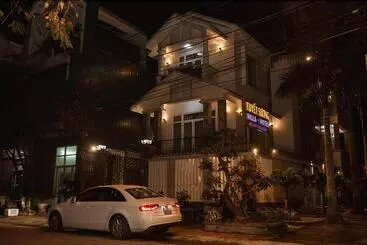هتل Tuyet Suong Villa