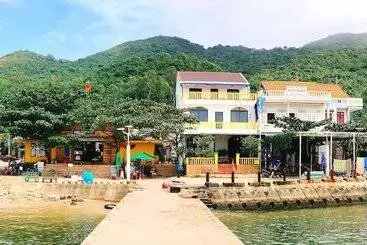 پانسیون Sunbay Homestay