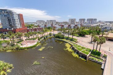 בית מלון כפרי Lavira