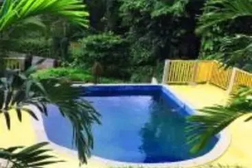 Majatalo The Blue Lagoon Hostel & Private Rooms