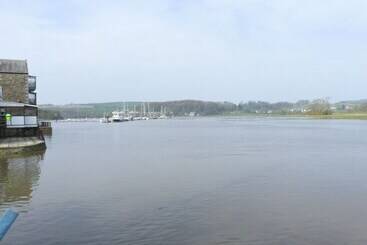 Landhus 27 29 St. Marys Place