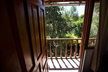 Hospedaje Los Jazmines   Hostel