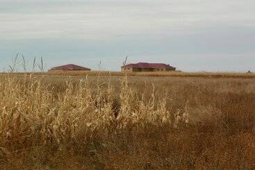 Dakota Prairie Lodge & Resort