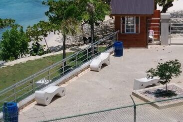 هتل آپارتمان Fisherman S Point Holiday