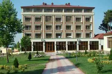هتل Afra