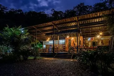 Kuyana Amazon Lodge
