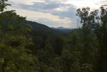 Mökkimajoitus Spacious Party Hut Near Attractions By Redawning