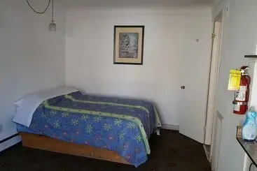 Glenwood Motel And Cottages