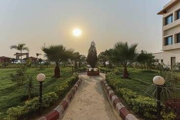 هتل Bodhi Redsunshinee Premiere